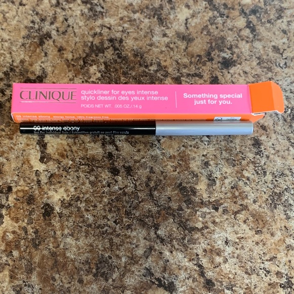 NIB Clinique quickliner for eyes intense trial size intense ebony black - Picture 7 of 8